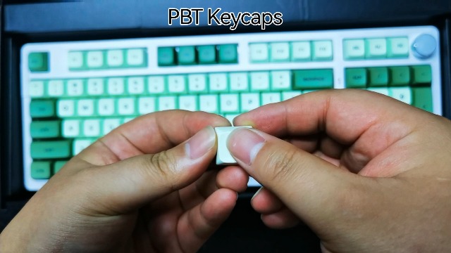 Amazon.com: Ussixchare Wired Creamy Gaming Keyboard with